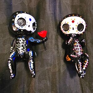 Charming Black and White Skeleton Decor Accents